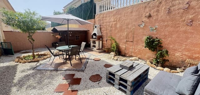 4 quarto Moradia para venda em Villamartin, Orihuela - 299 000 € (Ref: 9164118)