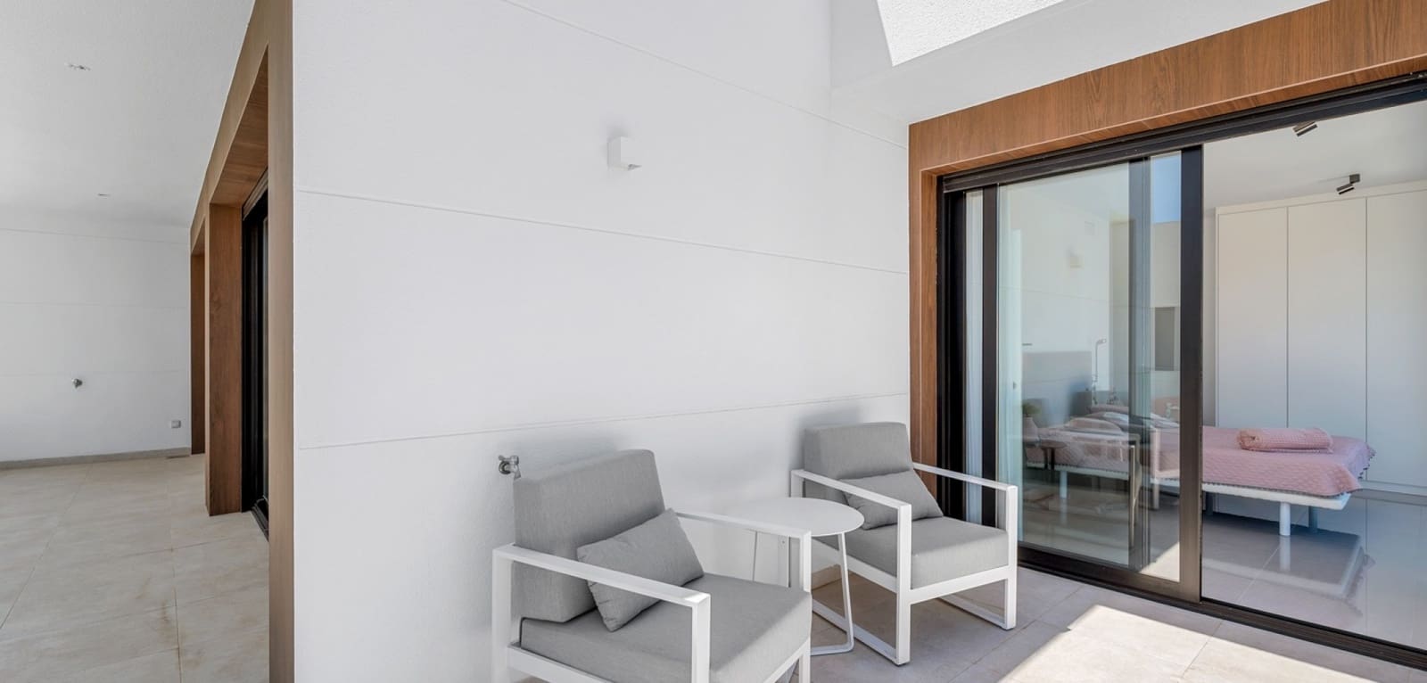 4 slaapkamer Villa te koop in Guardamar del Segura met zwembad - € 1.390.000 (Ref: 9164120)