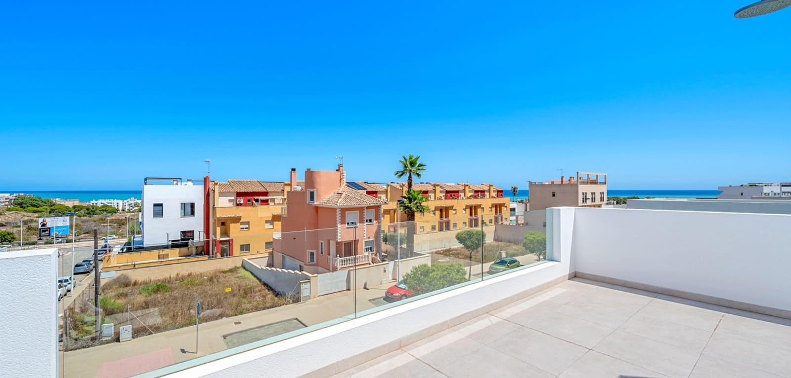 4 slaapkamer Villa te koop in Guardamar del Segura met zwembad - € 1.390.000 (Ref: 9164120)