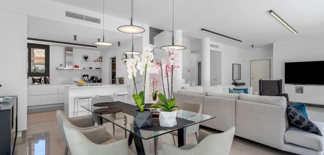 4 sypialnia Willa na sprzedaż w Los Secanos, Guardamar del Segura z basenem - 1 390 000 € (Ref: 9164120)