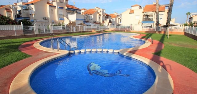 2 slaapkamer Appartement te koop in Playa Flamenca, Orihuela met zwembad - € 145.000 (Ref: 9164121)