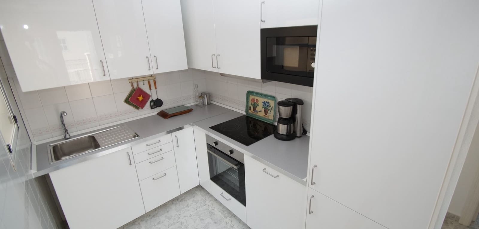 2 bedroom Apartment for sale in Playa Flamenca with pool - € 145,000 (Ref: 9164121)