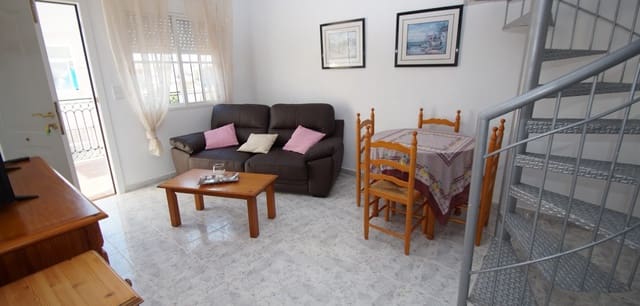 Bungalow de 2 habitaciones en Playa Flamenca, Orihuela en venta con piscina - 145.000 € (Ref: 9164121)