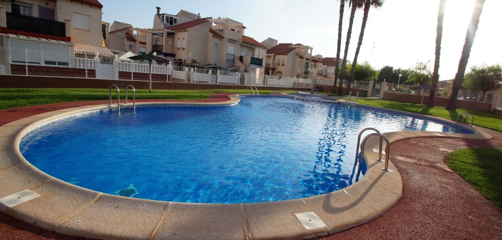 2 bedroom Bungalow for sale in Playa Flamenca with pool - € 145,000 (Ref: 9164121)