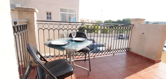 Bungalow de 2 habitaciones en Playa Flamenca, Orihuela en venta con piscina - 145.000 € (Ref: 9164121)