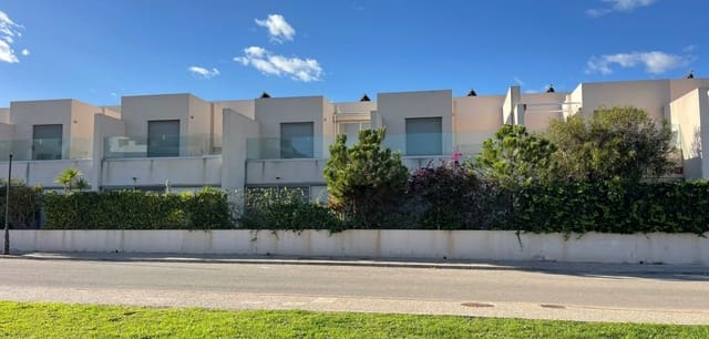 3 soveværelse Byhus til salg i Punta Prima, Torrevieja - € 410.000 (Ref: 9170356)