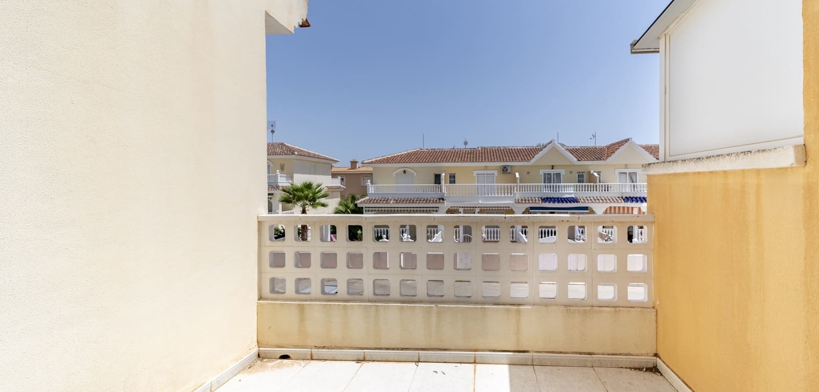 3 soveværelse Byhus til salg i Dona Pepa med swimmingpool - € 205.000 (Ref: 9175841)