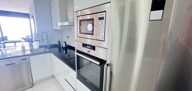 2 soveværelse Lejlighed til salg i Punta Prima, Orihuela med swimmingpool - € 440.000 (Ref: 9180201)