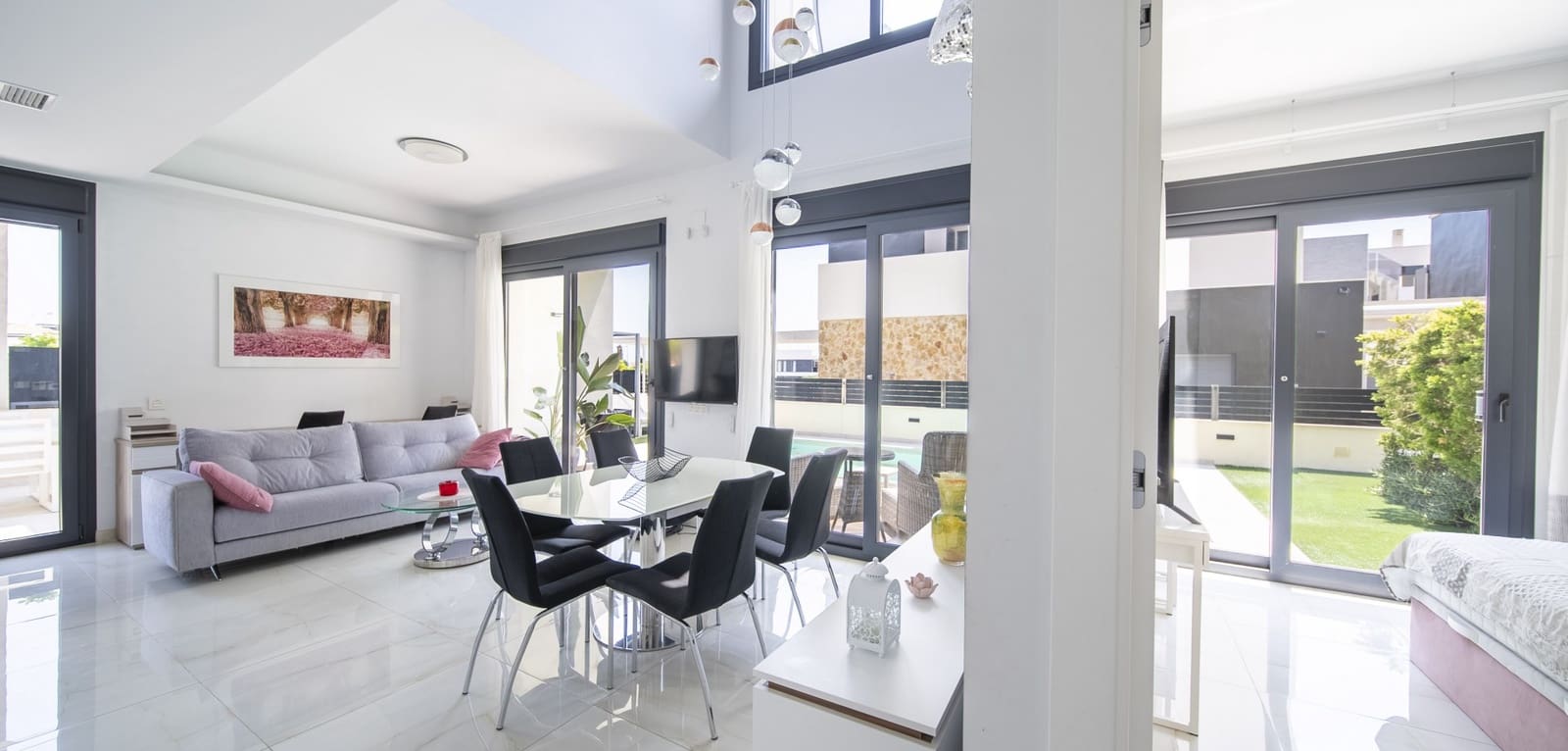 4 bedroom Villa for sale in Orihuela Costa with pool - € 759,000 (Ref: 9186253)