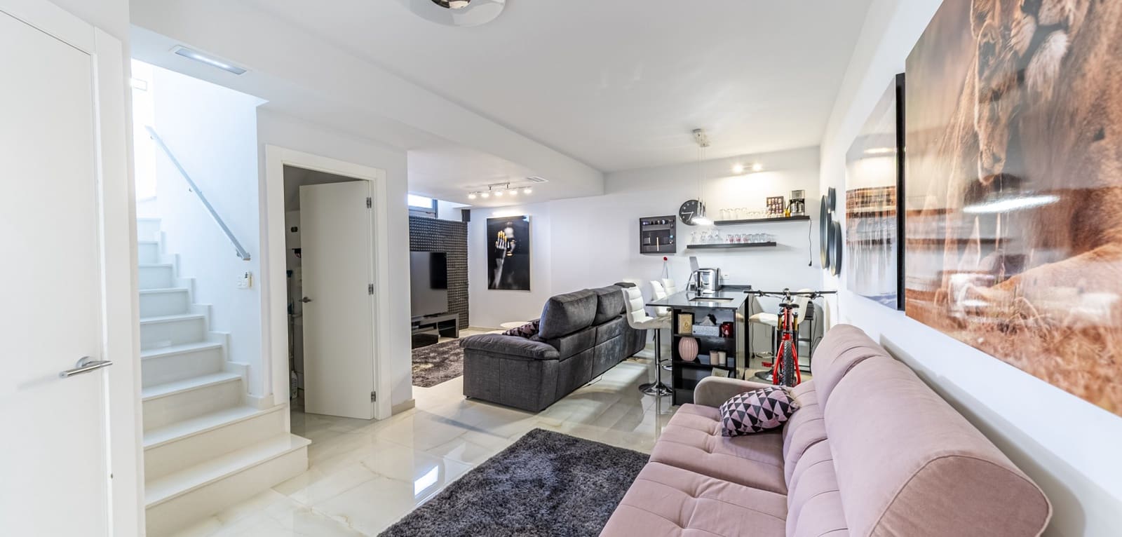 4 bedroom Villa for sale in Orihuela Costa with pool - € 759,000 (Ref: 9186253)