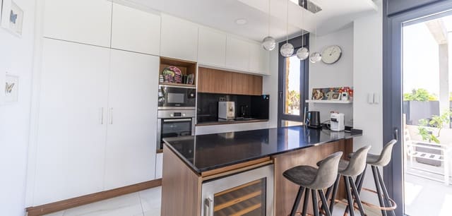 4 sypialnia Willa na sprzedaż w Lomas de Cabo Roig - Los Dolses, Orihuela z basenem - 759 000 € (Ref: 9186253)