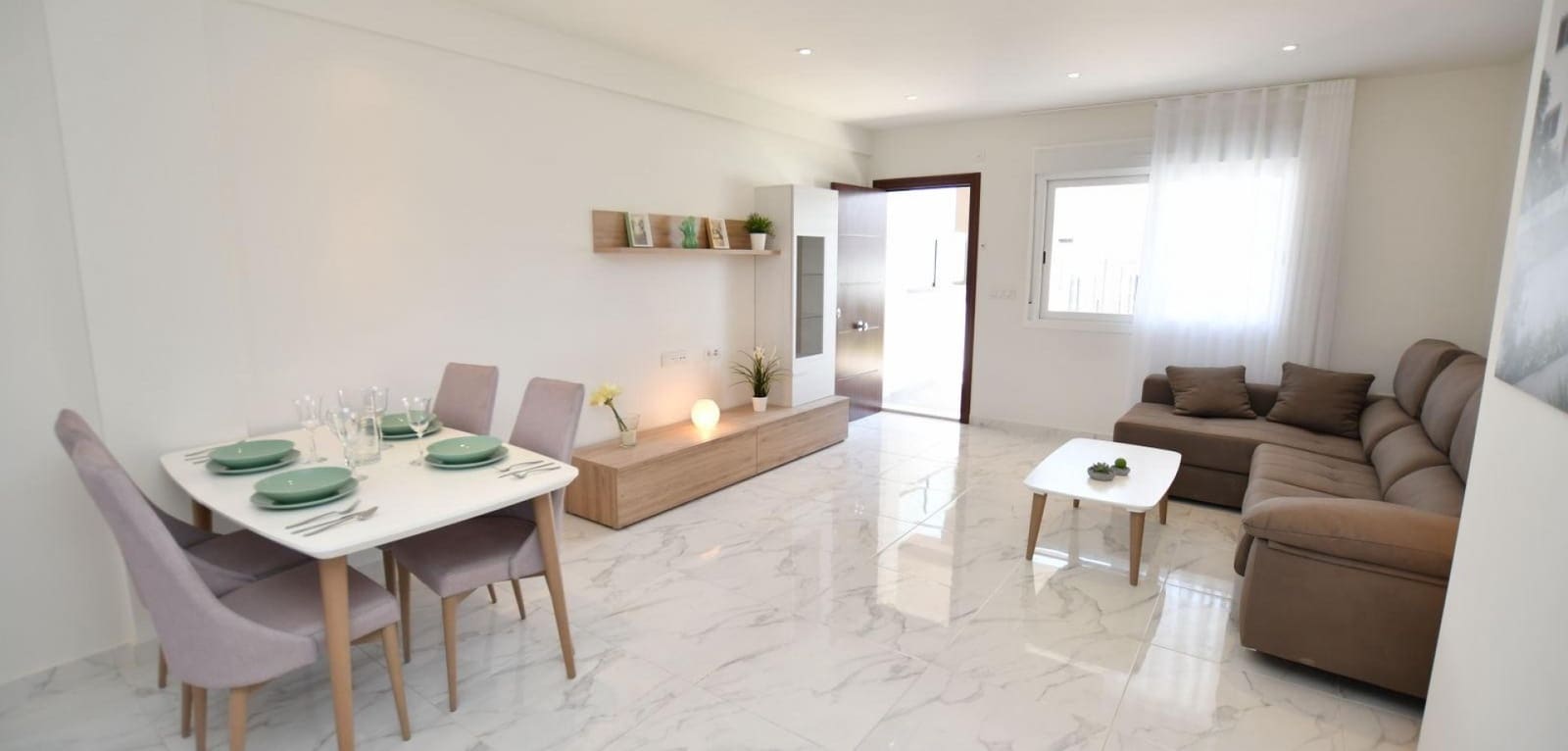 2 soveværelse Bungalow til salg i San Miguel de Salinas med swimmingpool - € 243.800 (Ref: 9186255)