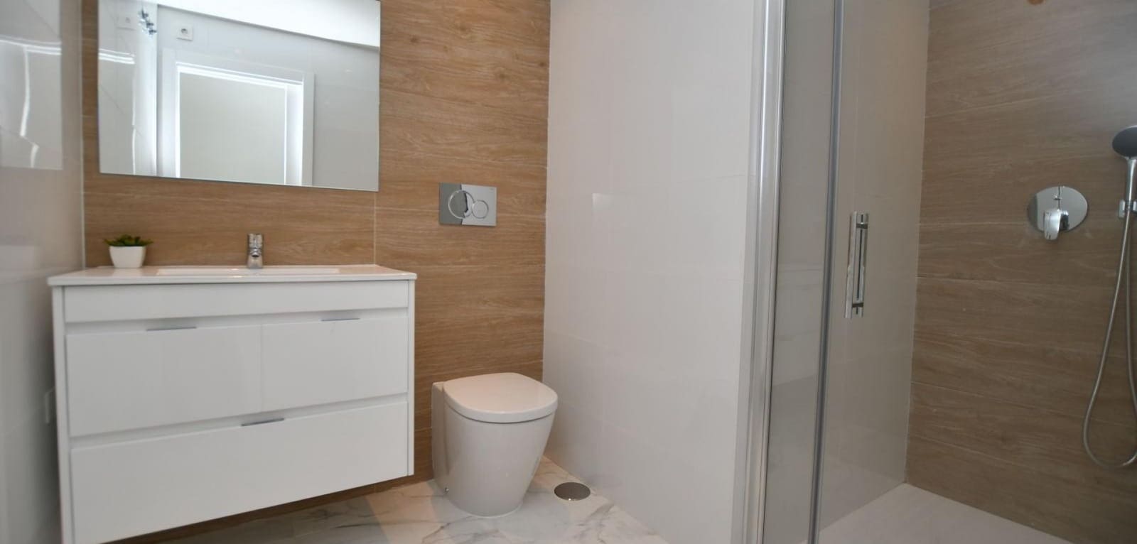 2 soveværelse Bungalow til salg i San Miguel de Salinas med swimmingpool - € 243.800 (Ref: 9186255)