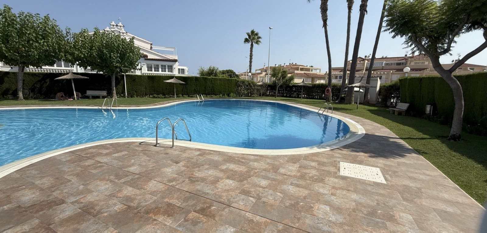 2 slaapkamer Appartement te koop in La Zenia met zwembad - € 229.000 (Ref: 9189888)