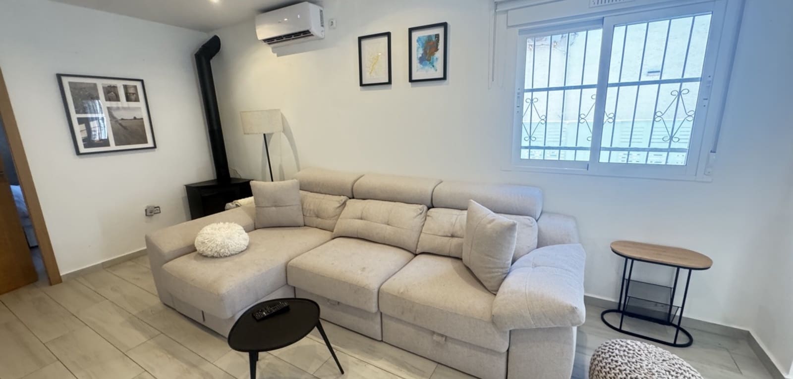 2 soveværelse Villa til salg i Villamartin med swimmingpool - € 265.000 (Ref: 9198041)