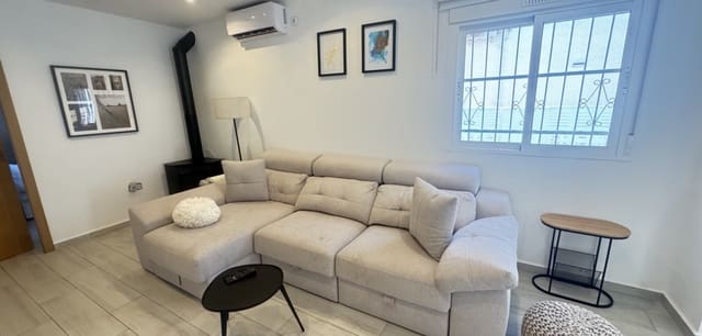 2 soveværelse Villa til salg i Villamartin, Orihuela med swimmingpool - € 265.000 (Ref: 9198041)