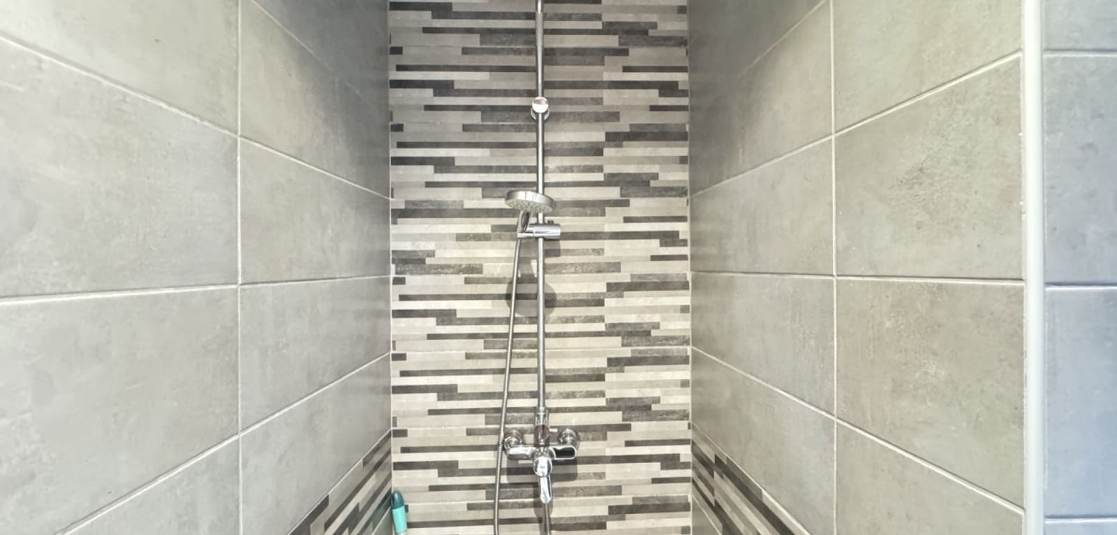 2 soveværelse Villa til salg i Villamartin med swimmingpool - € 265.000 (Ref: 9198041)