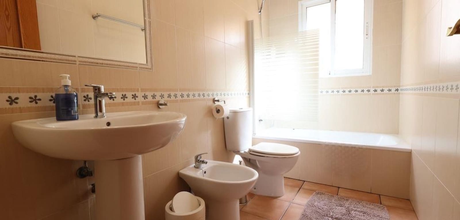 3 slaapkamer Villa te koop in Cabo Roig met zwembad - € 255.000 (Ref: 9198050)