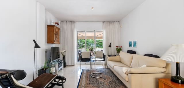 3 bedroom Townhouse for sale in Playa Flamenca, Orihuela with pool - € 339,000 (Ref: 9199946)