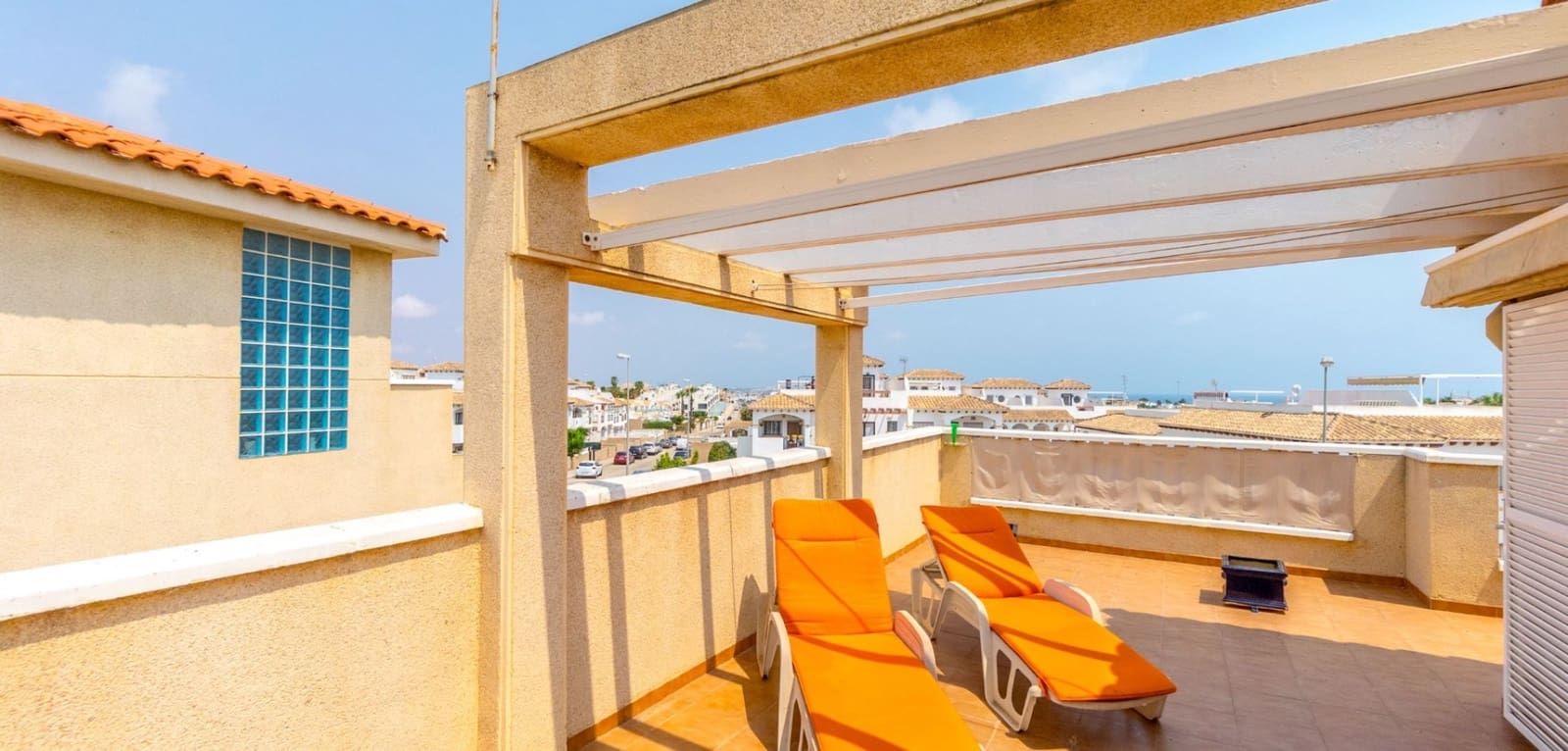 3 sypialnia Dom na sprzedaż w Playa Flamenca z basenem - 339 000 € (Ref: 9199946)
