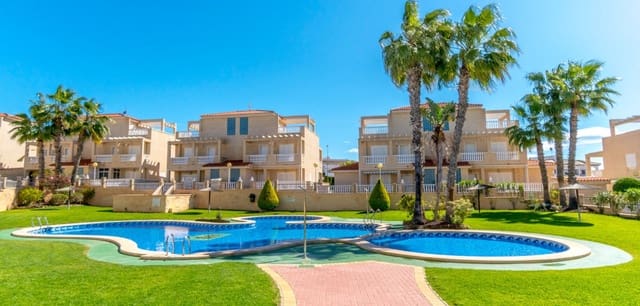 3 bedroom Townhouse for sale in Playa Flamenca, Orihuela with pool - € 339,000 (Ref: 9199946)