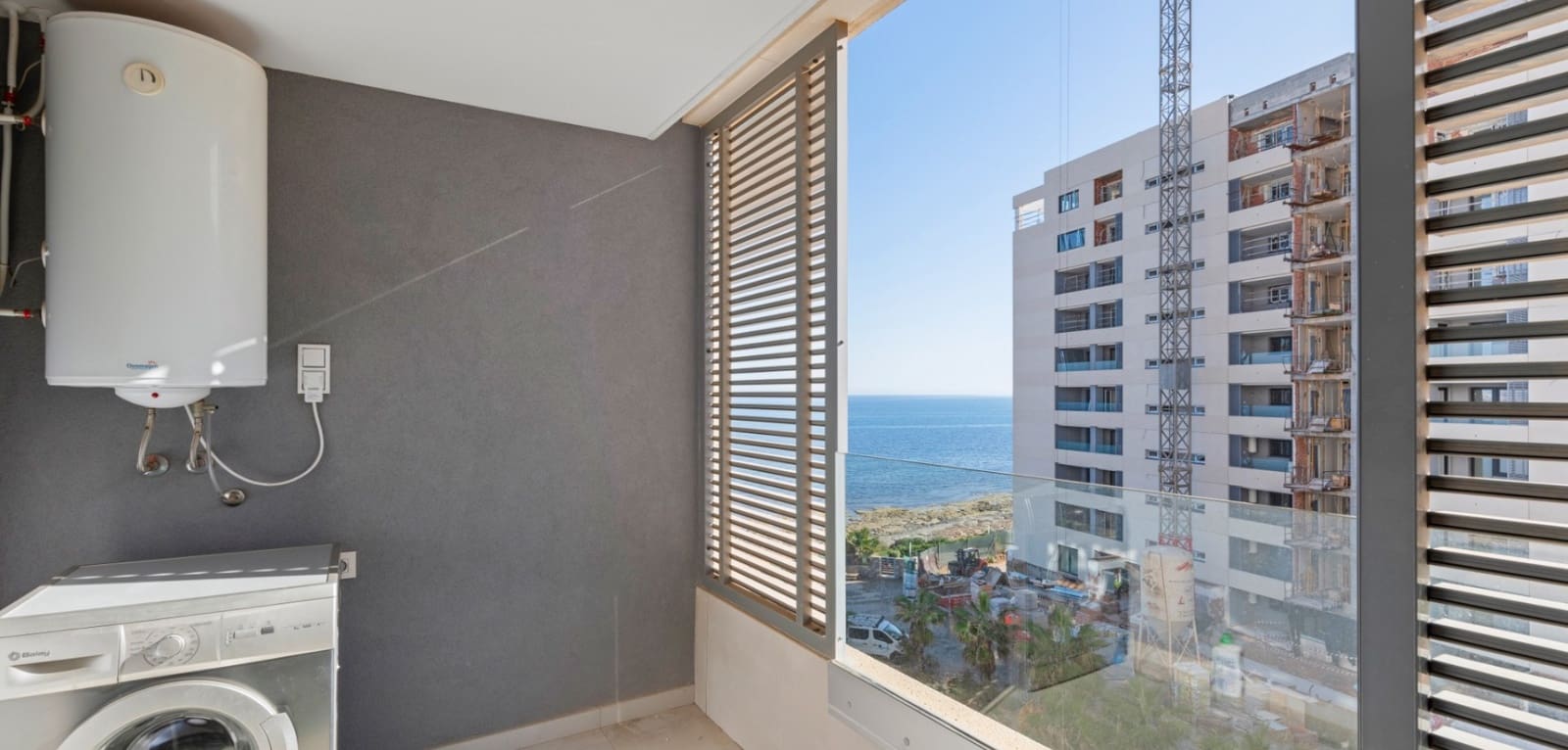 2 slaapkamer Appartement te koop in Orihuela Costa met zwembad - € 479.000 (Ref: 9201800)