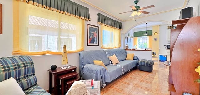 Apartamento de 2 habitaciones en La Zenia, Orihuela en venta - 225.000 € (Ref: 9205539)