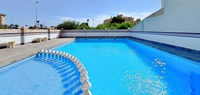 Apartamento de 2 habitaciones en La Zenia, Orihuela en venta - 225.000 € (Ref: 9205539)
