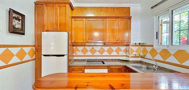 2 bedroom Townhouse for sale in Punta Prima, Orihuela - € 189,000 (Ref: 9207087)