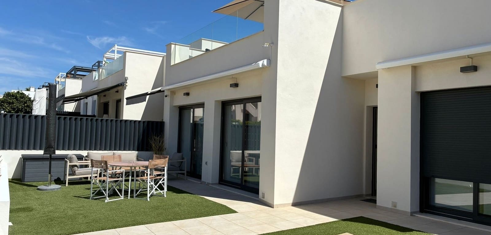 3 makuuhuone Huvila myytävänä paikassa Pinar de Campoverde mukana uima-altaan - 319 900 € (Ref: 9215855)