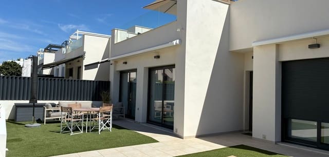 3 Zimmer Villa zu verkaufen in Pinar de Campoverde, Pilar de la Horadada mit Pool - 319.900 € (Ref: 9215855)