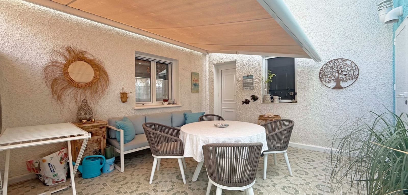 2 soveværelse Semi-Rækkehus til salg i Ciudad Quesada med swimmingpool - € 199.000 (Ref: 9231840)