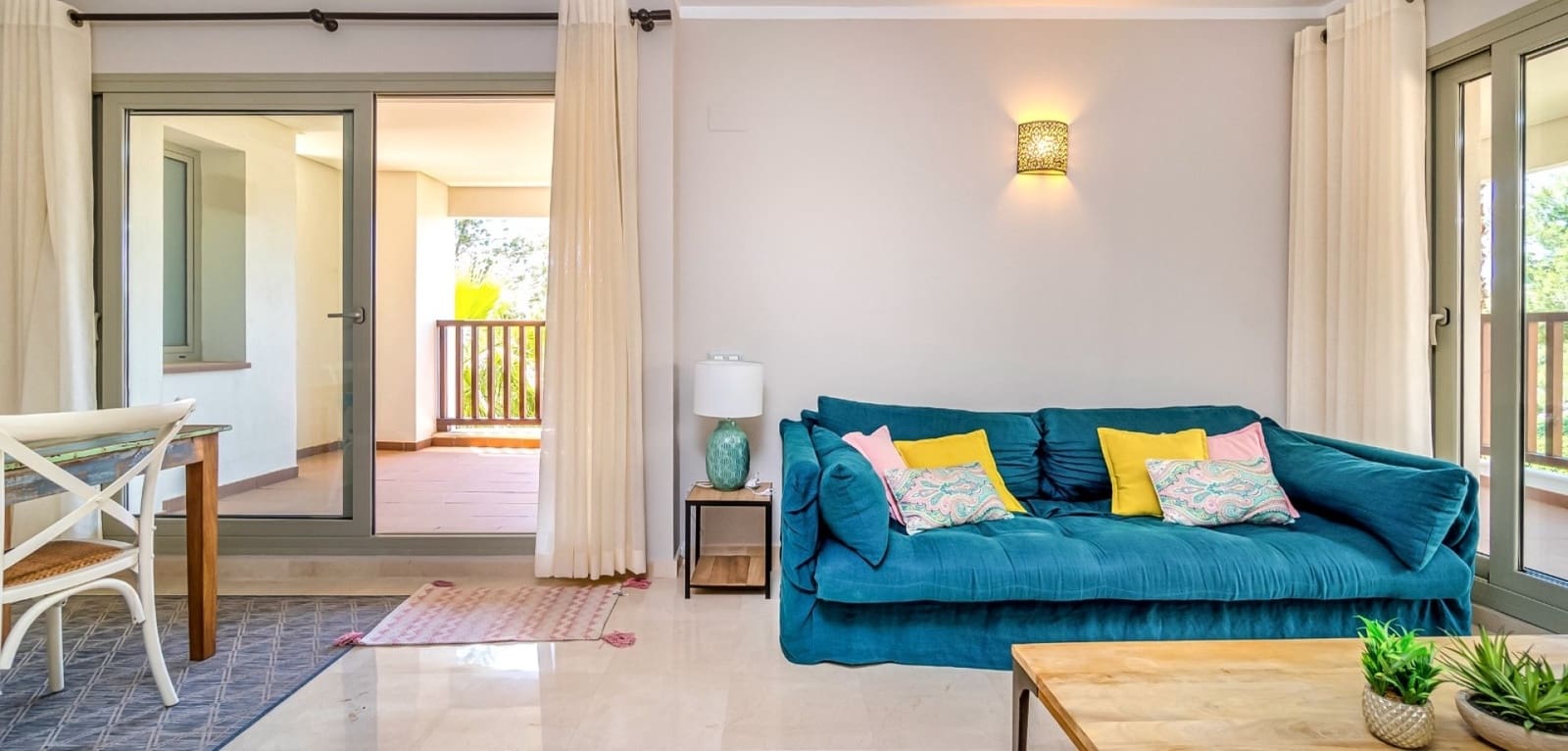 Apartamento de 3 habitaciones en Las Colinas Golf en venta con piscina garaje - 345.000 € (Ref: 9231841)