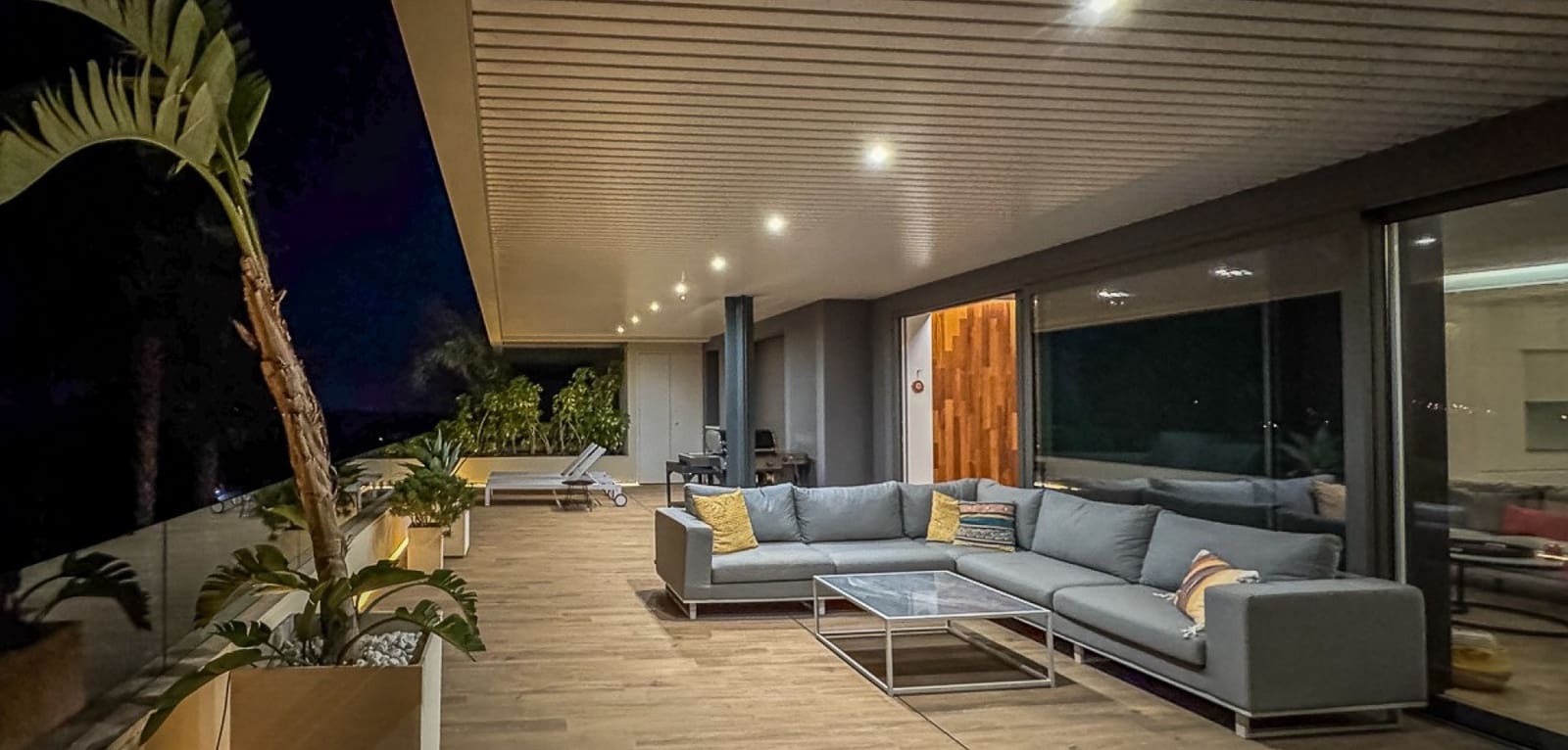 3 soveværelse Lejlighed til salg i Las Colinas Golf med swimmingpool - € 945.000 (Ref: 9231842)