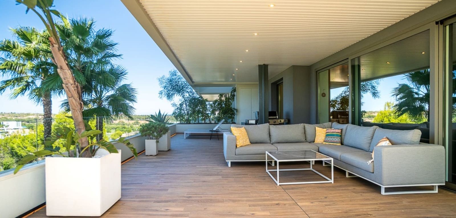 3 soveværelse Lejlighed til salg i Las Colinas Golf med swimmingpool - € 945.000 (Ref: 9231842)