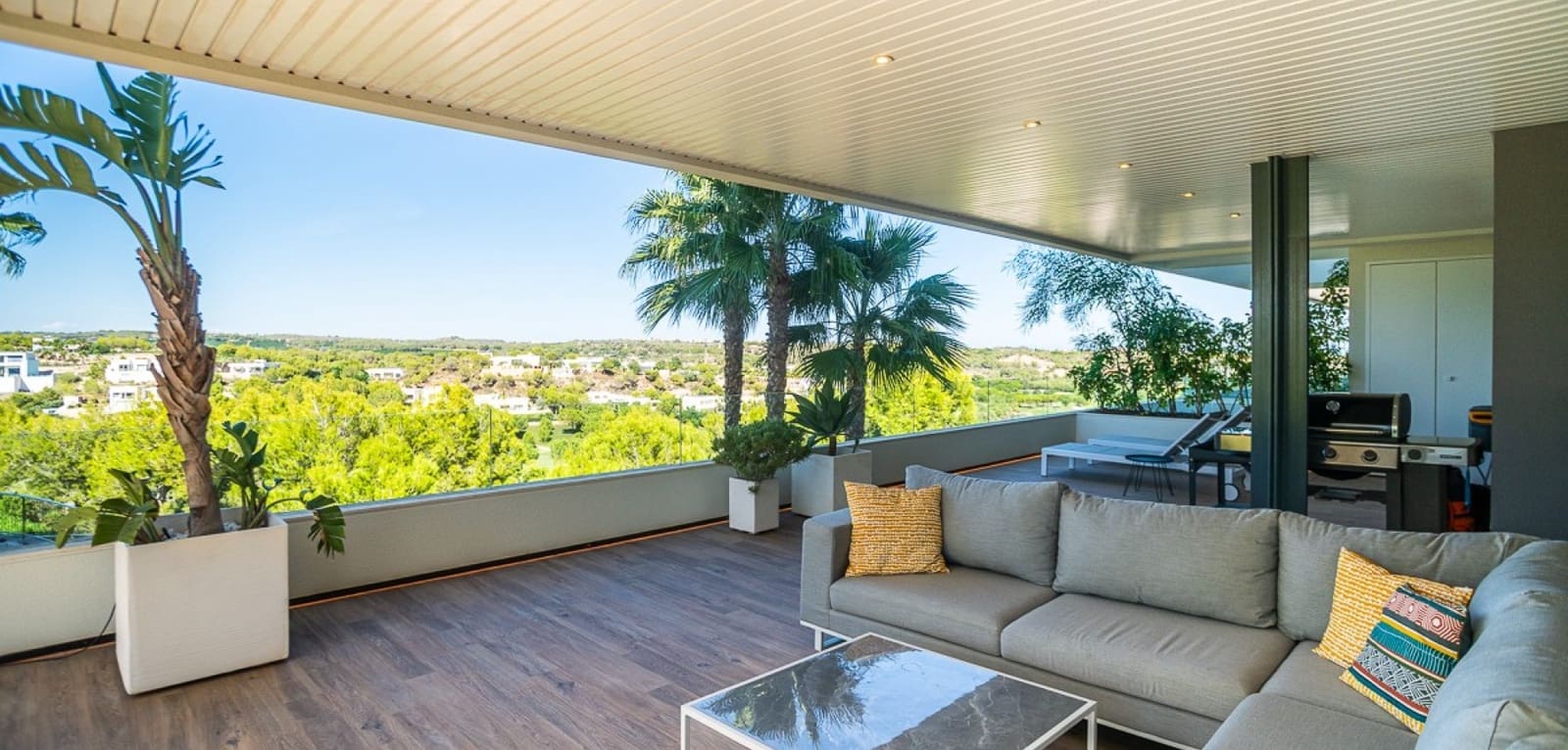 3 soveværelse Lejlighed til salg i Las Colinas Golf med swimmingpool - € 945.000 (Ref: 9231842)