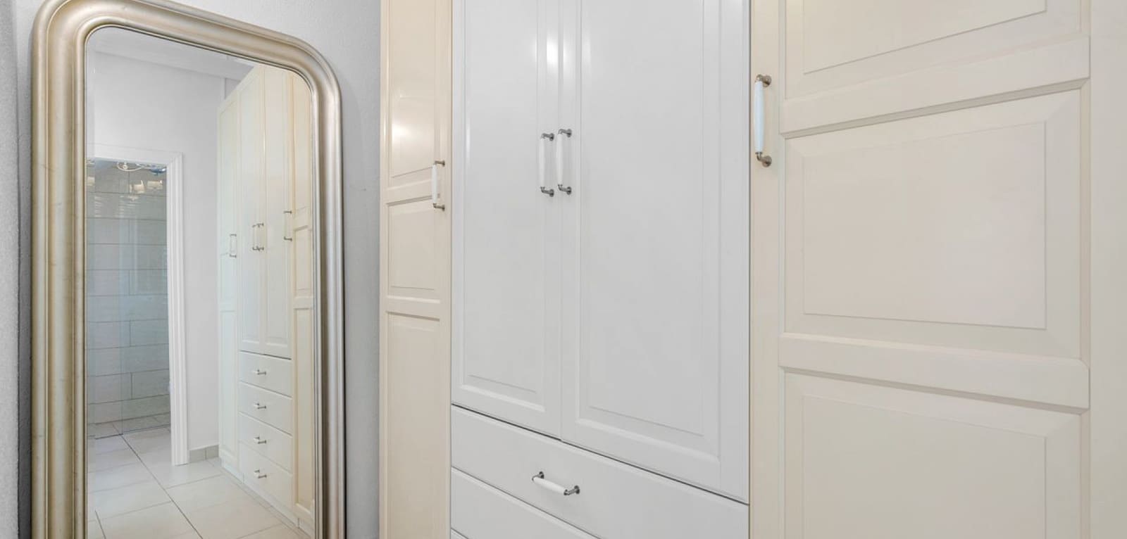 3 bedroom Villa for sale in Rojales with pool - € 449,000 (Ref: 9231844)