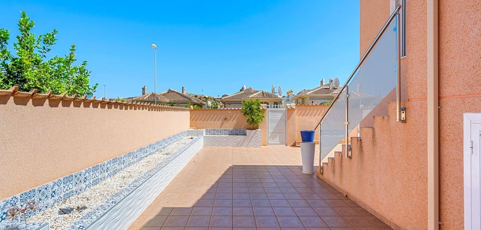 3 bedroom Villa for sale in Rojales with pool - € 449,000 (Ref: 9231844)