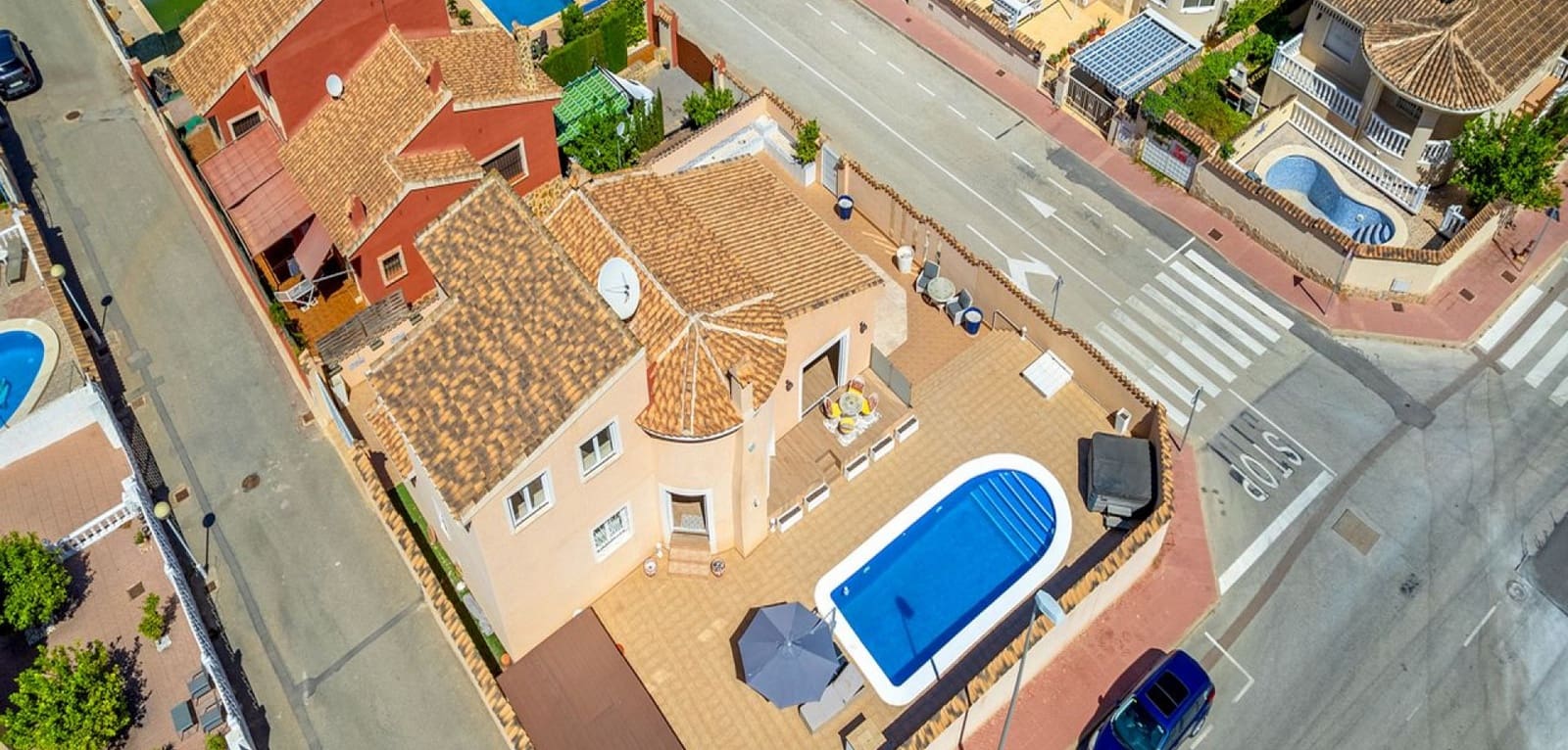 3 bedroom Villa for sale in Rojales with pool - € 449,000 (Ref: 9231844)