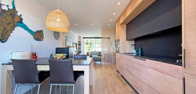 3 sovrum Lägenhet till salu i Cabo de Palos, Cartagena med pool garage - 498 000 € (Ref: 9237897)