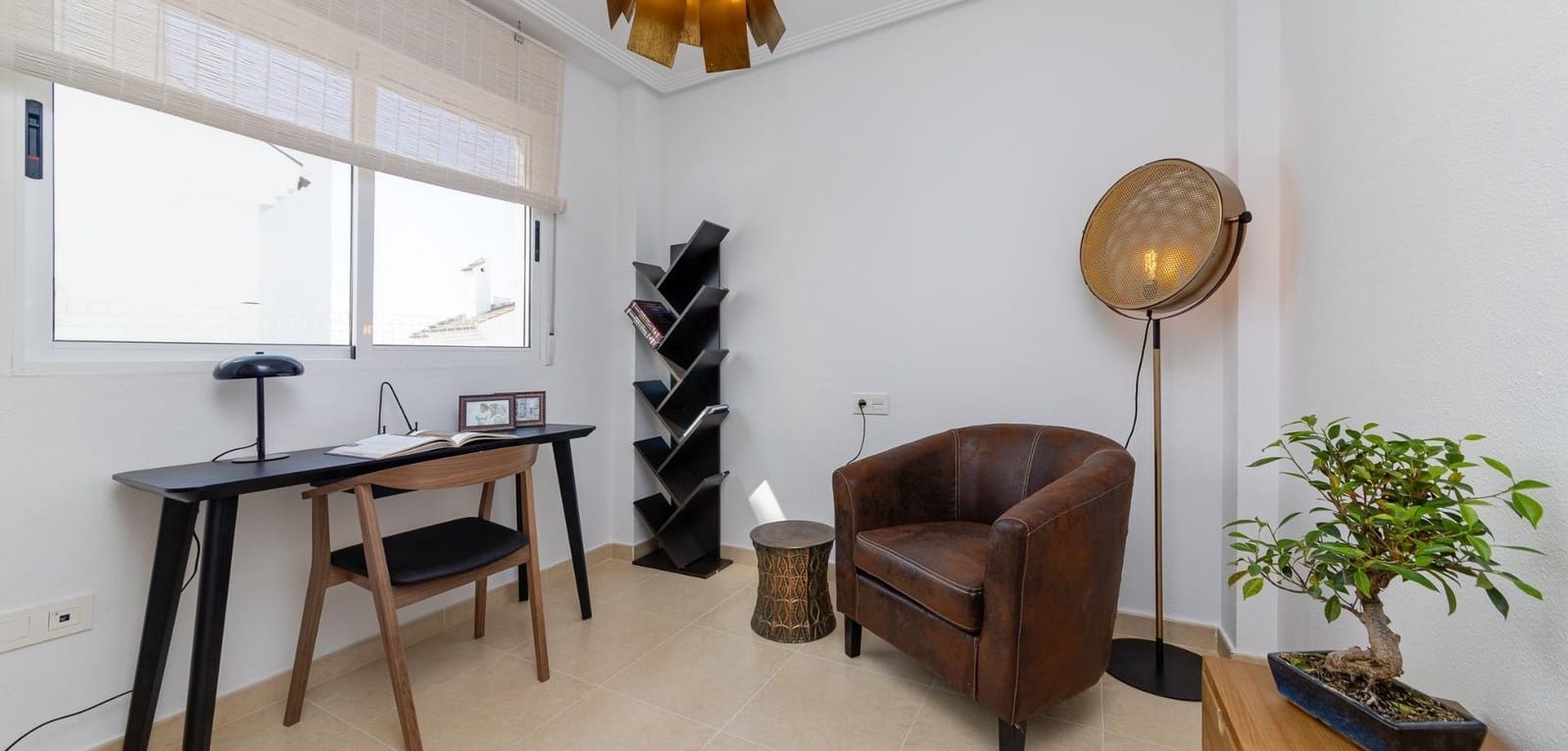 2 Zimmer Villa zu verkaufen in La Marina mit Pool - 280.000 € (Ref: 9248974)