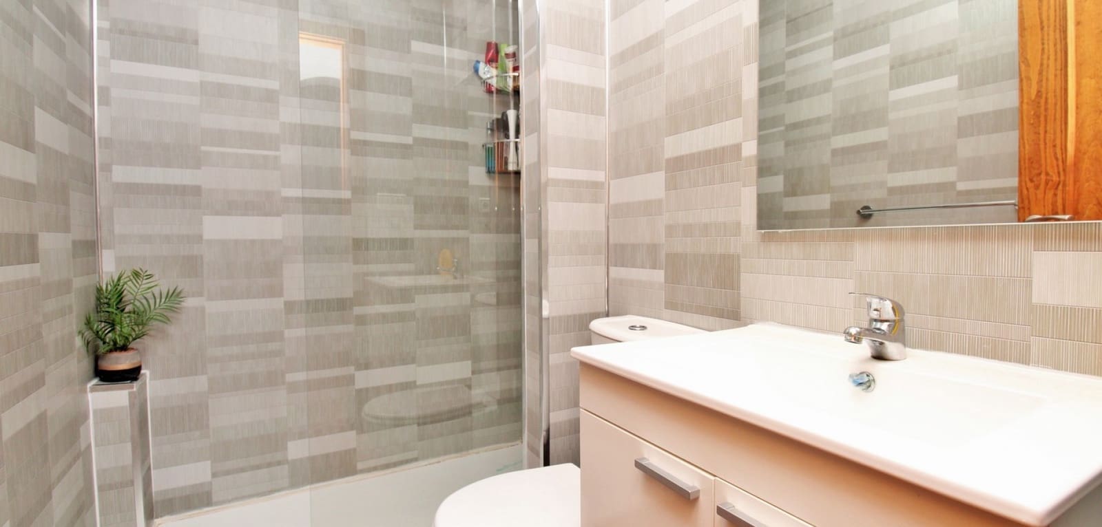 2 bedroom Apartment for sale in Orihuela Costa with pool - € 194,950 (Ref: 9248976)