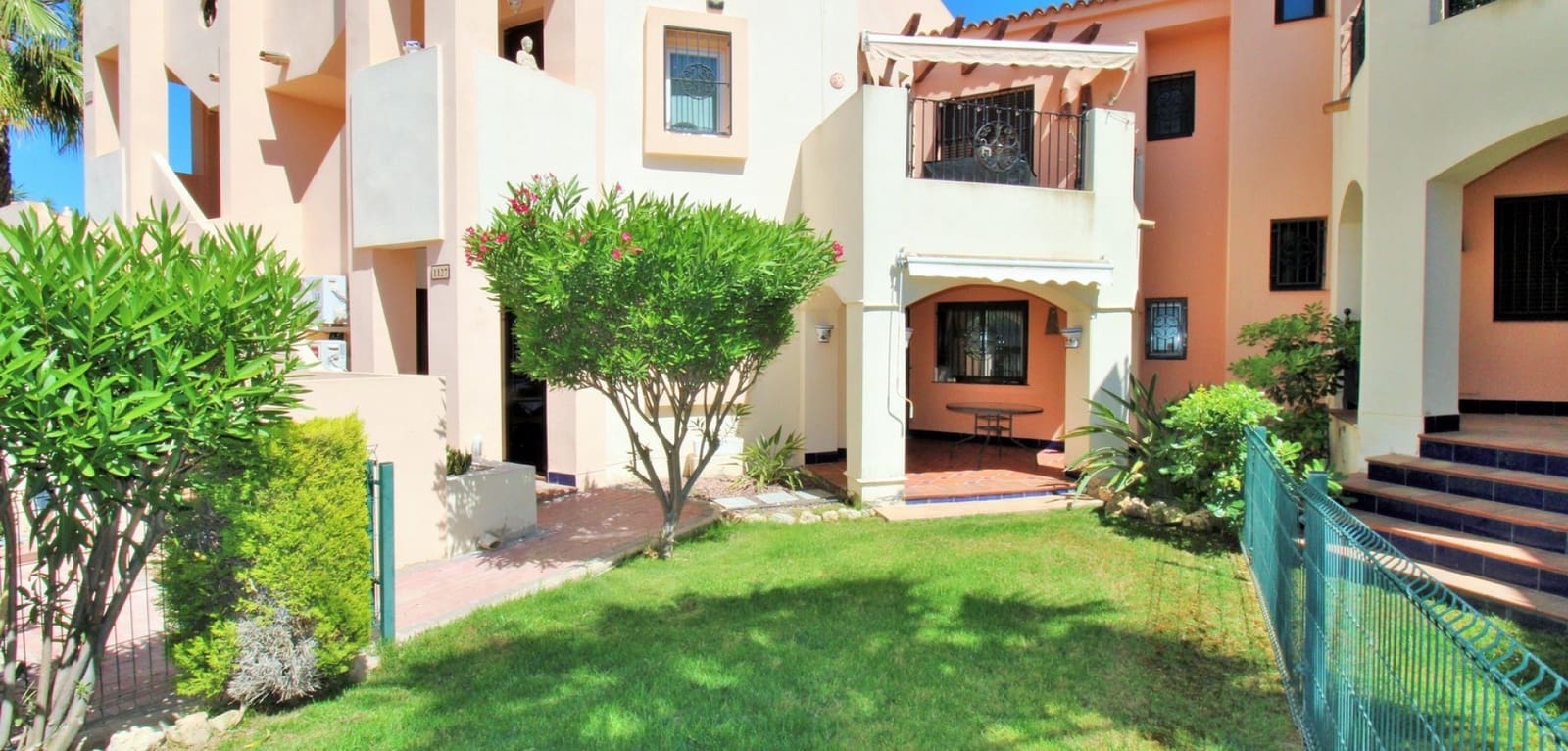 2 bedroom Apartment for sale in Orihuela Costa with pool - € 194,950 (Ref: 9248976)