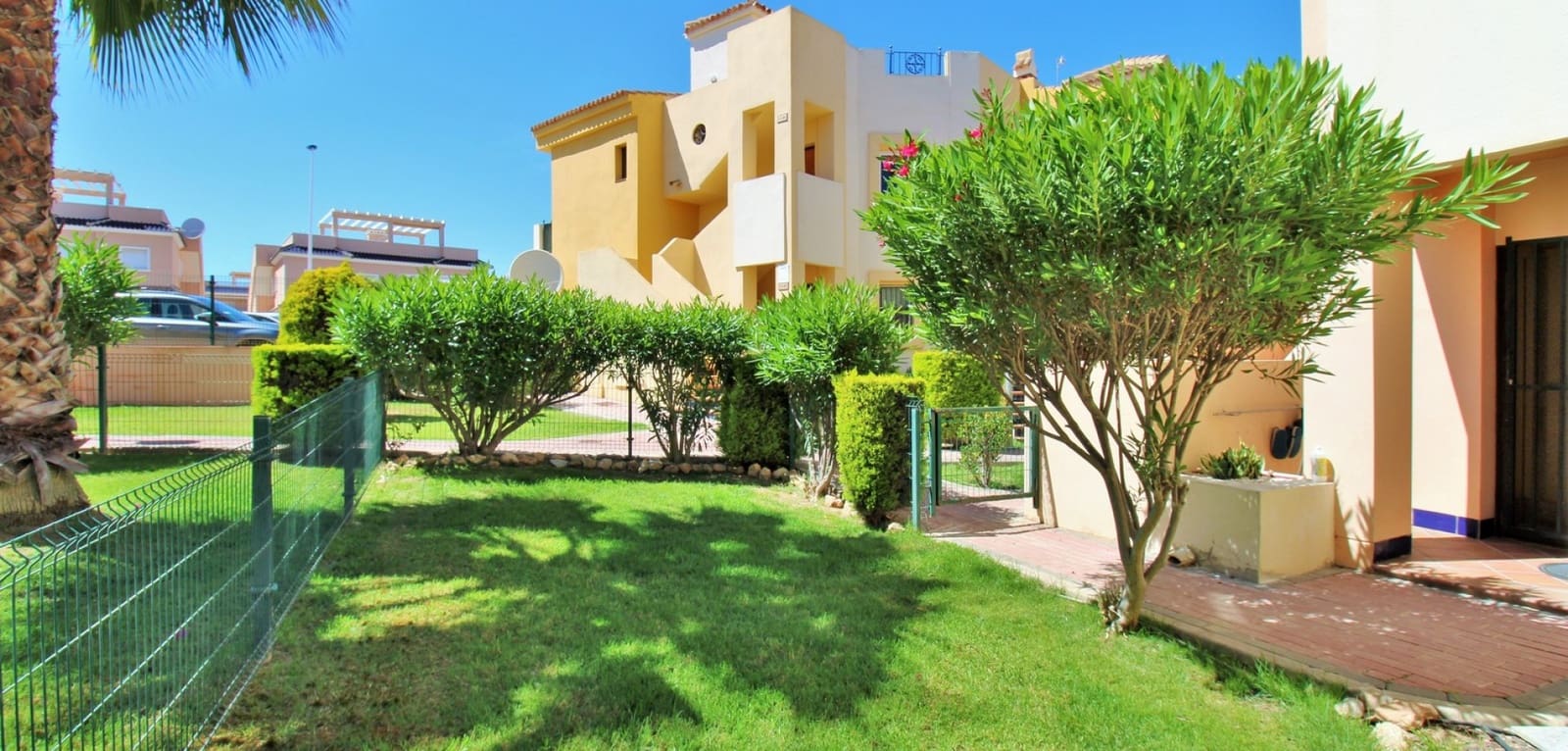 2 bedroom Apartment for sale in Orihuela Costa with pool - € 194,950 (Ref: 9248976)