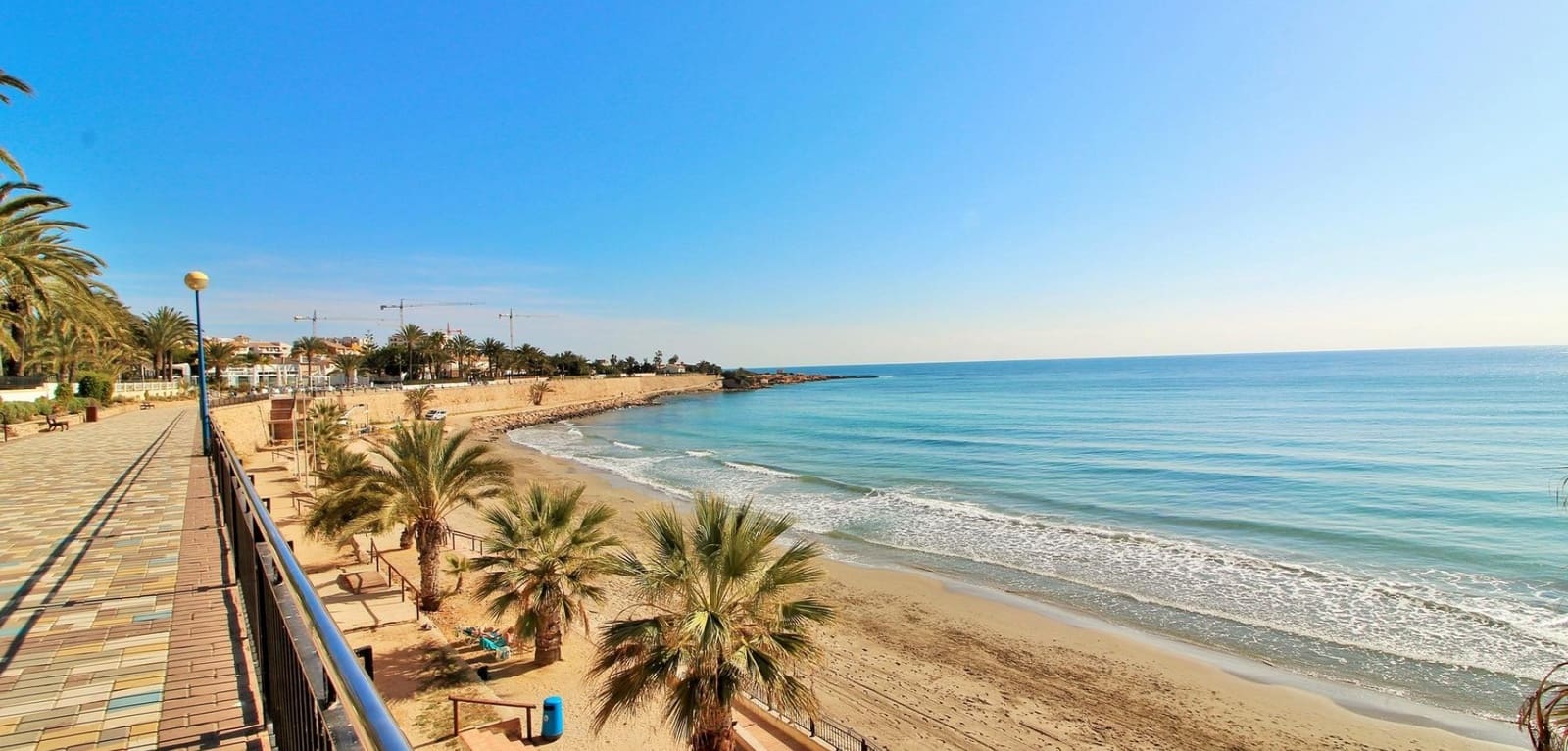 2 bedroom Apartment for sale in Orihuela Costa with pool - € 194,950 (Ref: 9248976)