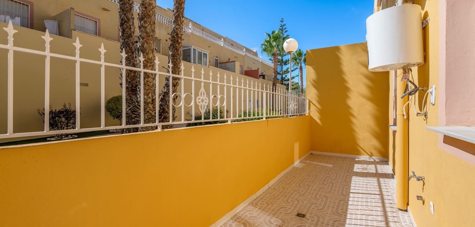 3 bedroom Apartment for sale in San Miguel de Salinas with pool - € 199,000 (Ref: 9248980)