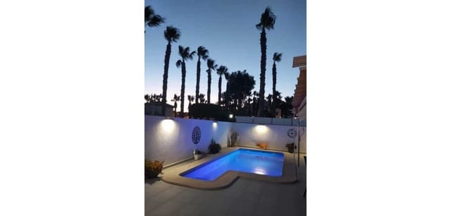 3 quarto Moradia para venda em Villamartin, Orihuela com piscina - 424 995 € (Ref: 9248987)