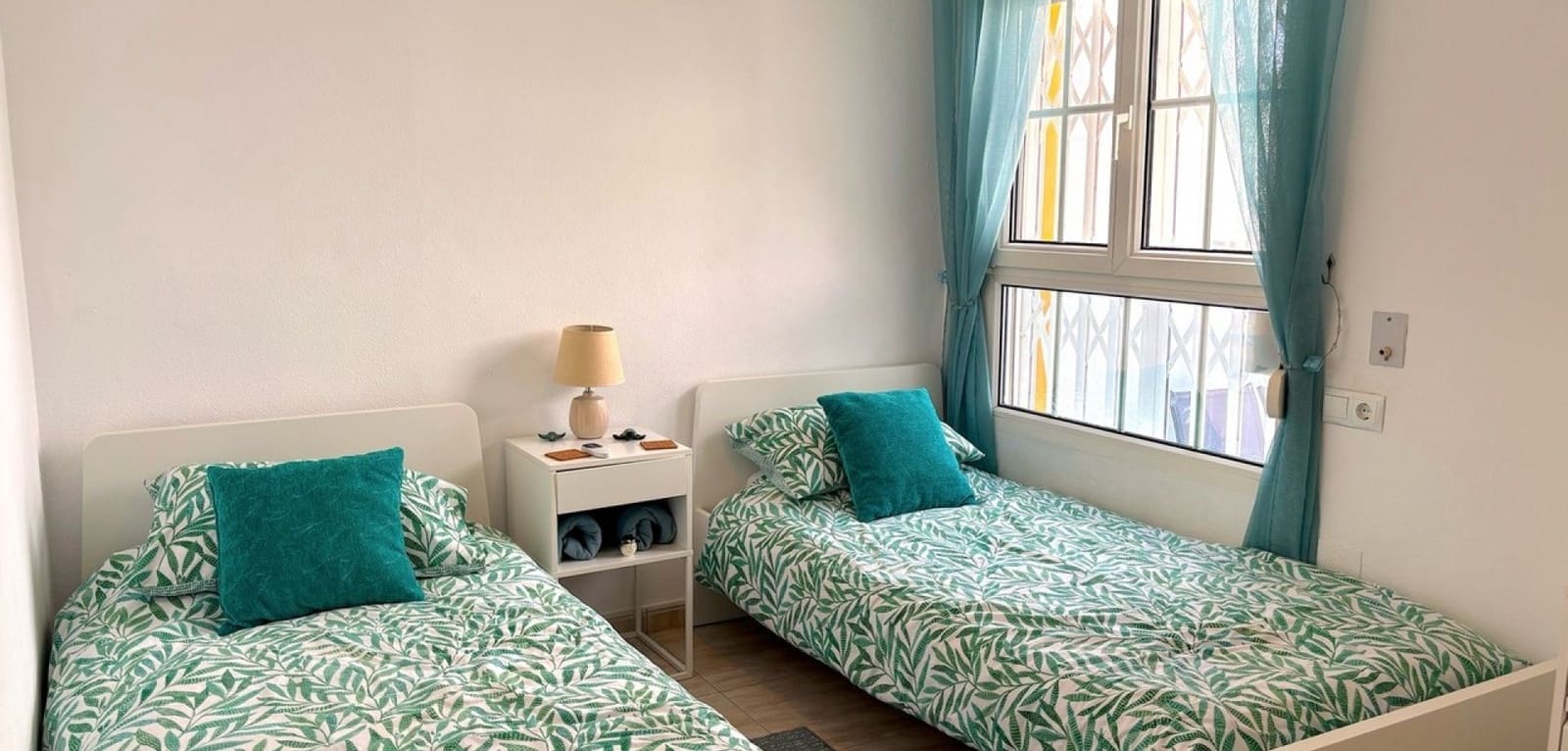 3 quarto Moradia para venda em Villamartin com piscina - 424 995 € (Ref: 9248987)