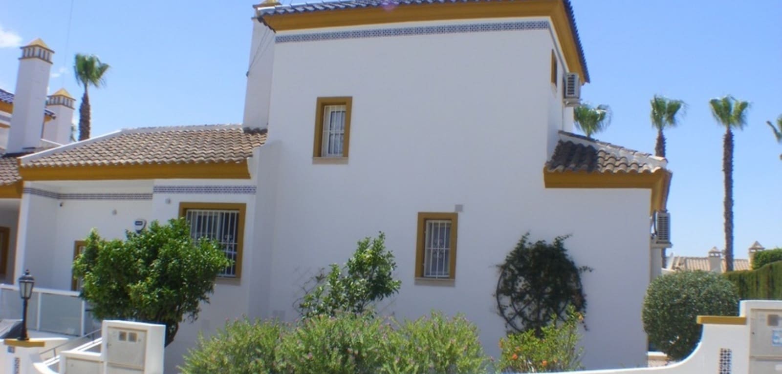 3 quarto Moradia para venda em Villamartin com piscina - 424 995 € (Ref: 9248987)