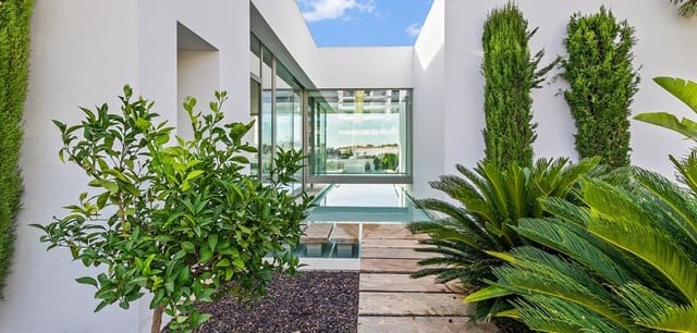 3 quarto Moradia para venda em Las Colinas Golf, Orihuela com piscina - 950 000 € (Ref: 9255557)